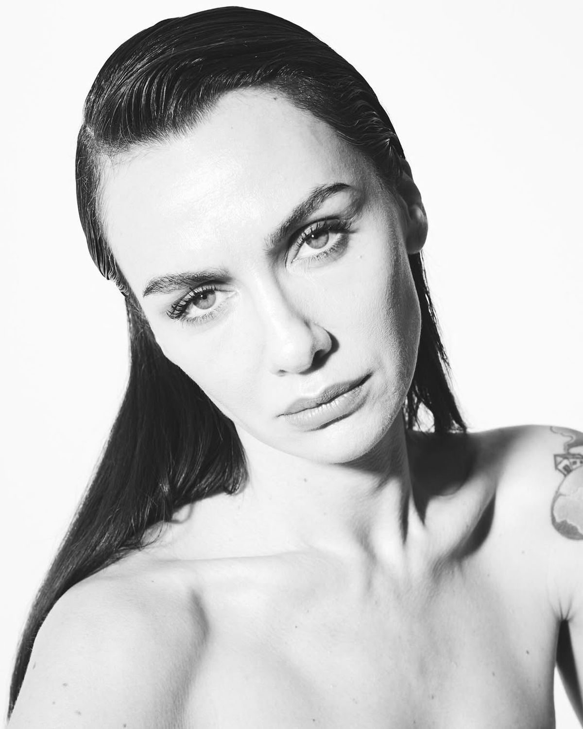 La doar 6 minute după ce a dat startul în meciul din Euroliga, celebra actriță a aflat că a fost depistată pozitiv pentru consum de substanțe interzise