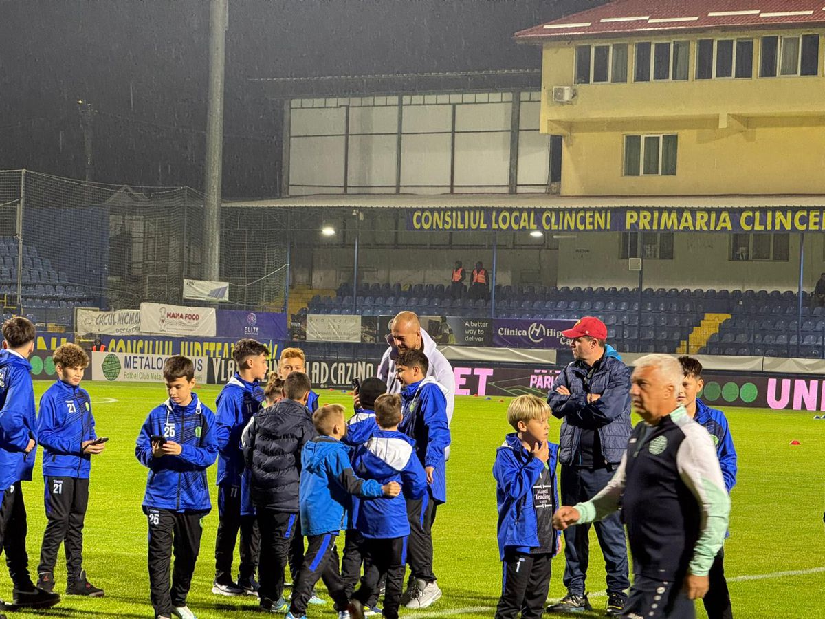 Imagini înainte de Metaloglobus - FCSB