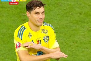 Marius Antoche, eliminat în Craiova - Slobozia: „Arbitrul a spus că a fost o lovitură involuntară. Nu știu ce s-a întâmplat apoi”
