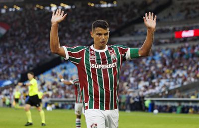La 41 de ani, Thiago Silva face spectacol în Brazilia! » Gol dintr-o foarfecă laterală în minutul 90+8