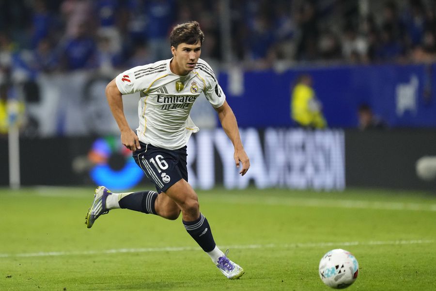 Șase apariții a înregistrat Gonzalo Garcia în actuala stagiune pentru Real Madrid în toate competițiile, majoritatea dintre acestea venind din postura de rezervă // FOTO: Imago Images Real Madrid se așteaptă la o „avalanșă de oferte” pentru tânărul ei atacant » Ce spune Xabi Alonso despre viitorul jucătorului