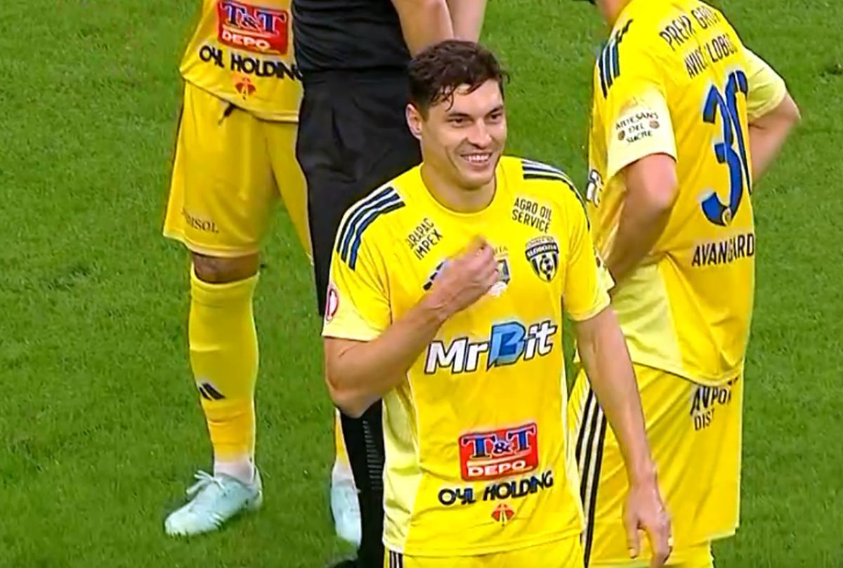 Roșu Paul Antoche în Craiova - Slobozia