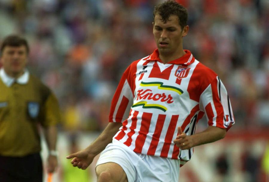 Florin Bătrânu are cifre de invidiat pentru un fundaș central: 106 meciuri și 20 de goluri la Dinamo / FOTO: Arhivă Gazeta Sporturilor A marcat într-un Dinamo - Rapid epocal, acum pariază pe un altfel de derby! Comparație haioasă: „Zici că era vaca aia care dă cu piciorul în găleata umplută”