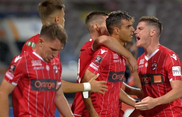 DINAMO // EXCLUSIV Ivan Pesic este primul transfer din 2020 al „câinilor”. Și prima plecare?