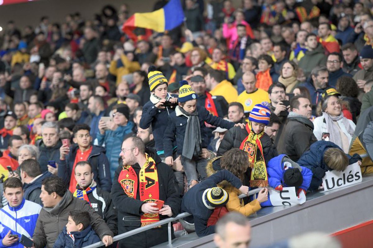 SPANIA - ROMÂNIA // FOTO Atmosferă senzațională creată de cei 12.000 de români din tribune