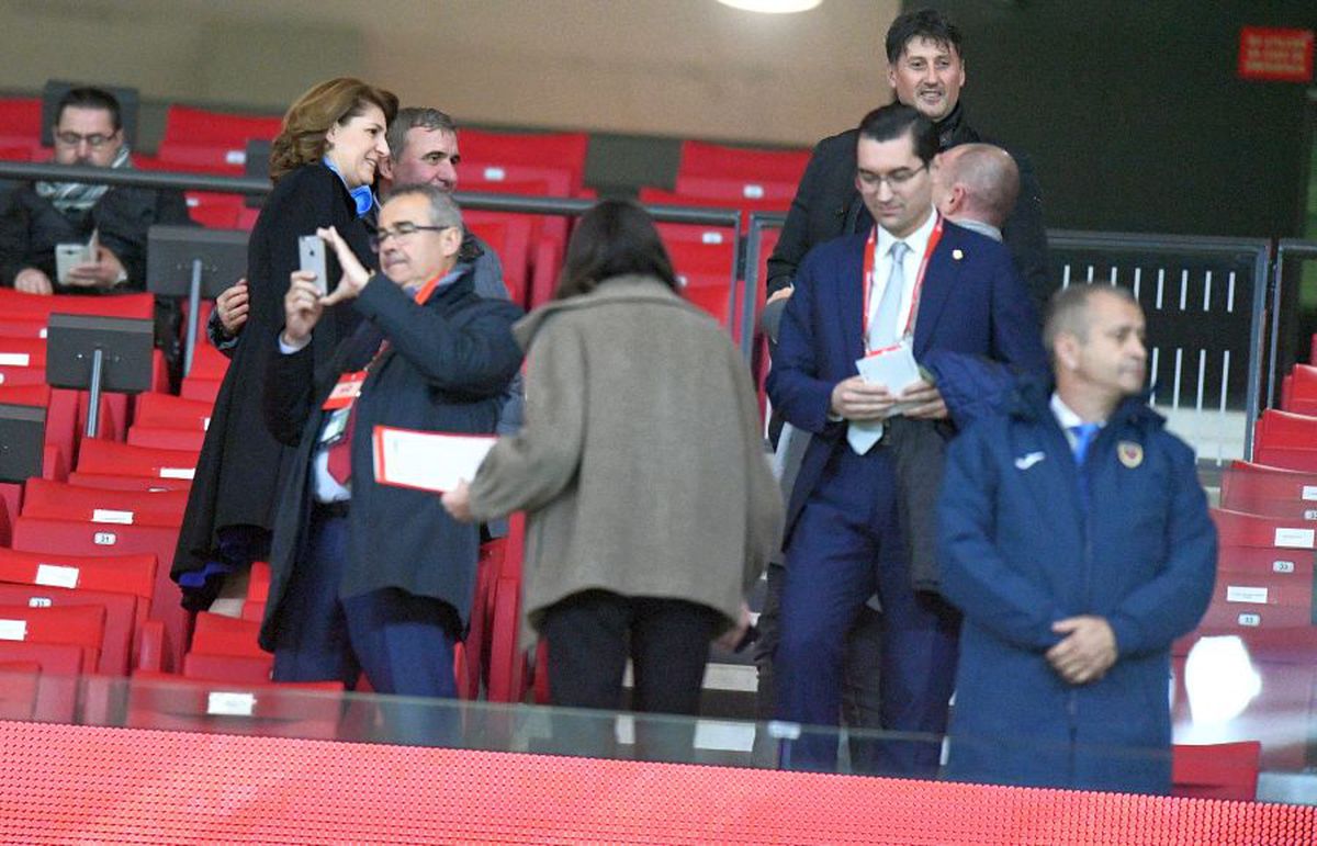 SPANIA - ROMÂNIA // FOTO Atmosferă senzațională creată de cei 12.000 de români din tribune