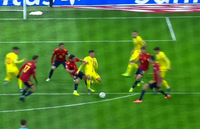 SPANIA - ROMÂNIA // FOTO Penalty refuzat pentru România! Florinel Coman, faultat în careu de Dani Carvajal