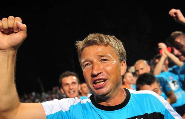 EXCLUSIV VIDEO Dan Petrescu s-a răzgândit și nu mai pleacă de la CFR Cluj + Moment amuzant de pe vremea când antrena la Urziceni
