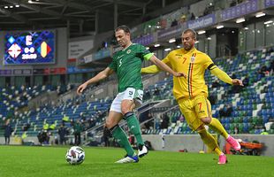 IRLANDA DE NORD - ROMÂNIA 1-1. Doi internaționali, ironizați după egalul din Liga Națiunilor: „Unul cu nădragii în jos, iar altul a dat doar pase în spate”