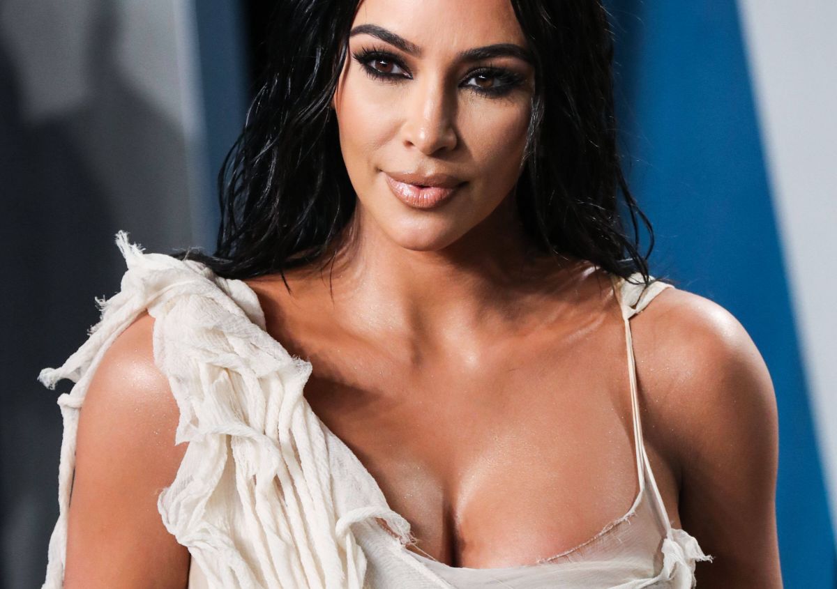 GALERIE FOTO Kim Kardashian la 40 de ani: cele mai controversate imagini cu ea goală!