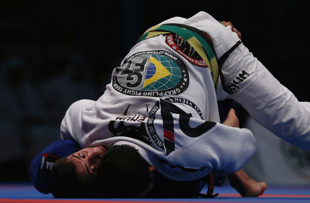 Cosmin Olăroiu pasionat de brazilian jiu-jitsu
