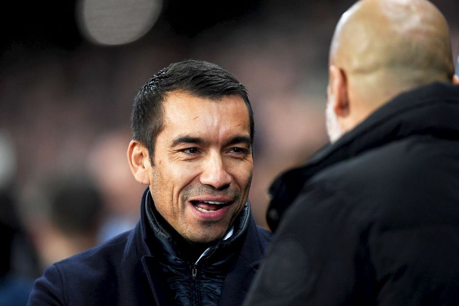 Giovanni van Bronckhorst // foto: Guliver/gettyimages Un fost jucător de la Barcelona și Arsenal îl va antrena pe Ianis Hagi la Rangers