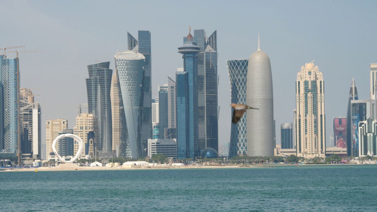 Primele impresii de la Doha » Organizare impecabilă, Poliție peste tot, amabilitate ieșită din comun, dar și praf cât cuprinde și un aer irespirabil: „Va fi un infern pentru fotbaliști!”