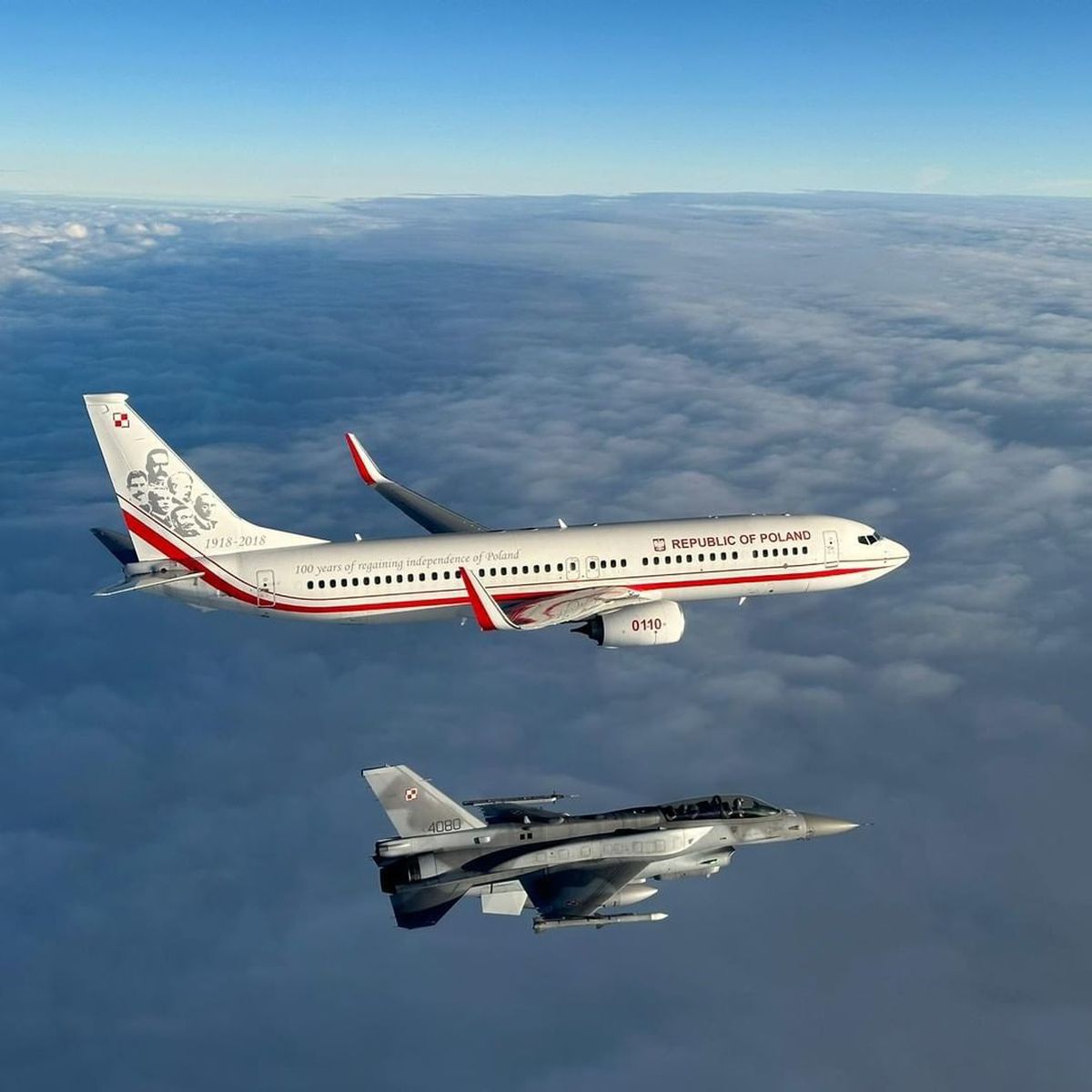 Polonia, escortată de avioane militare