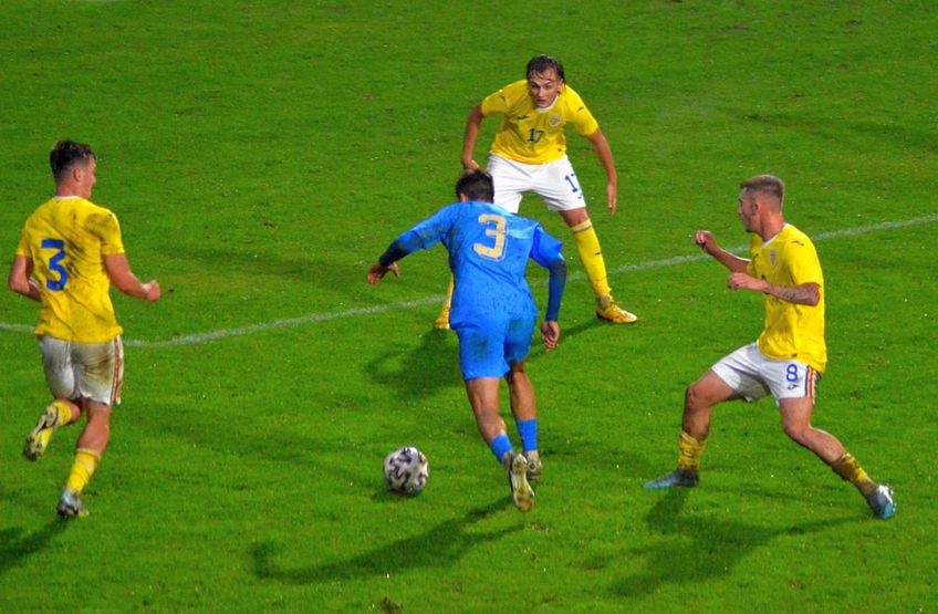 România U20 întâlnește ACUM Italia U20, într-un meci amical care se joacă la Arad. Partida a început la 21:00, e live pe GSP.ro și în direct la TV pe Digi Sport 1.