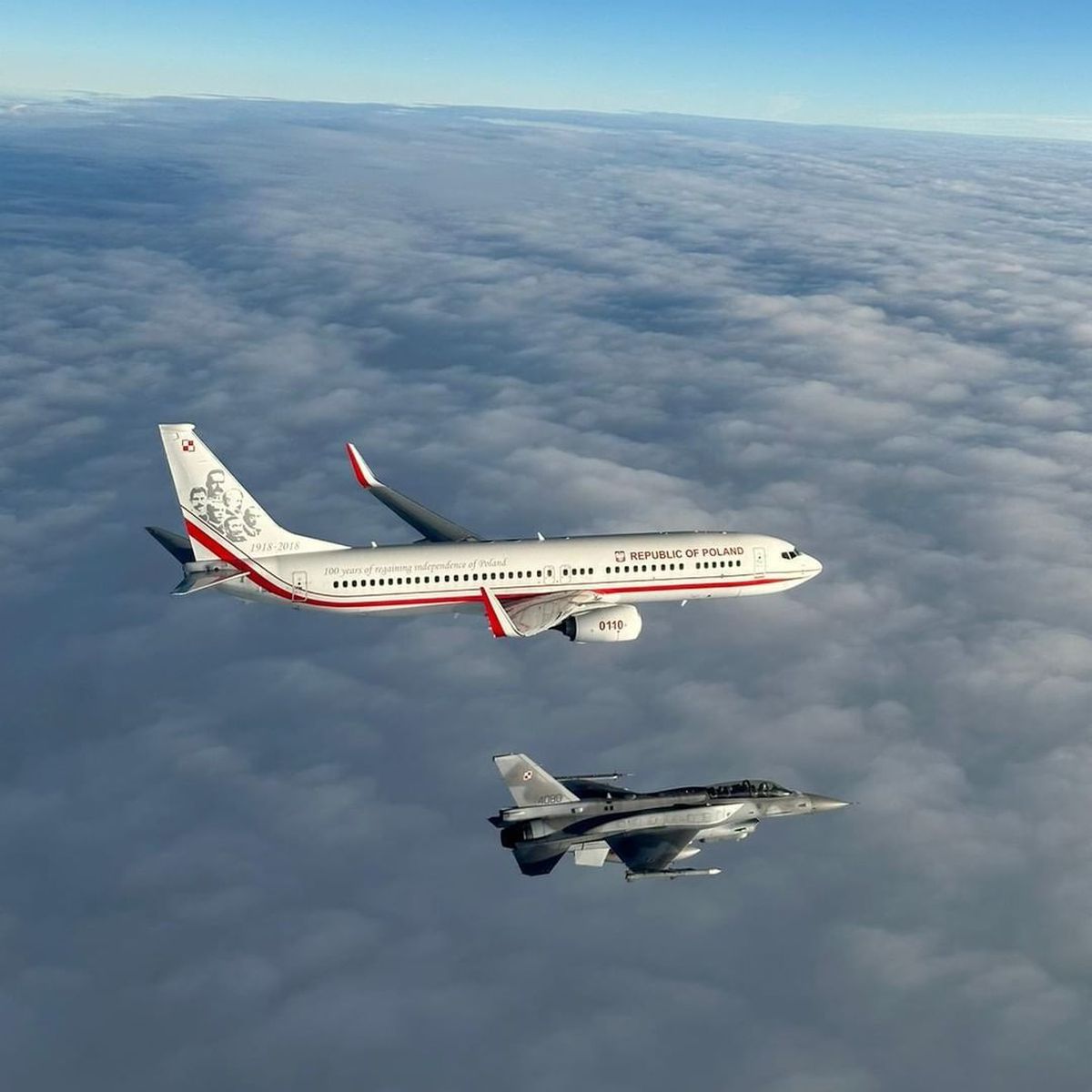 Polonia, escortată de armată în drumul spre Qatar » Măsuri speciale luate din cauza războiului din Ucraina