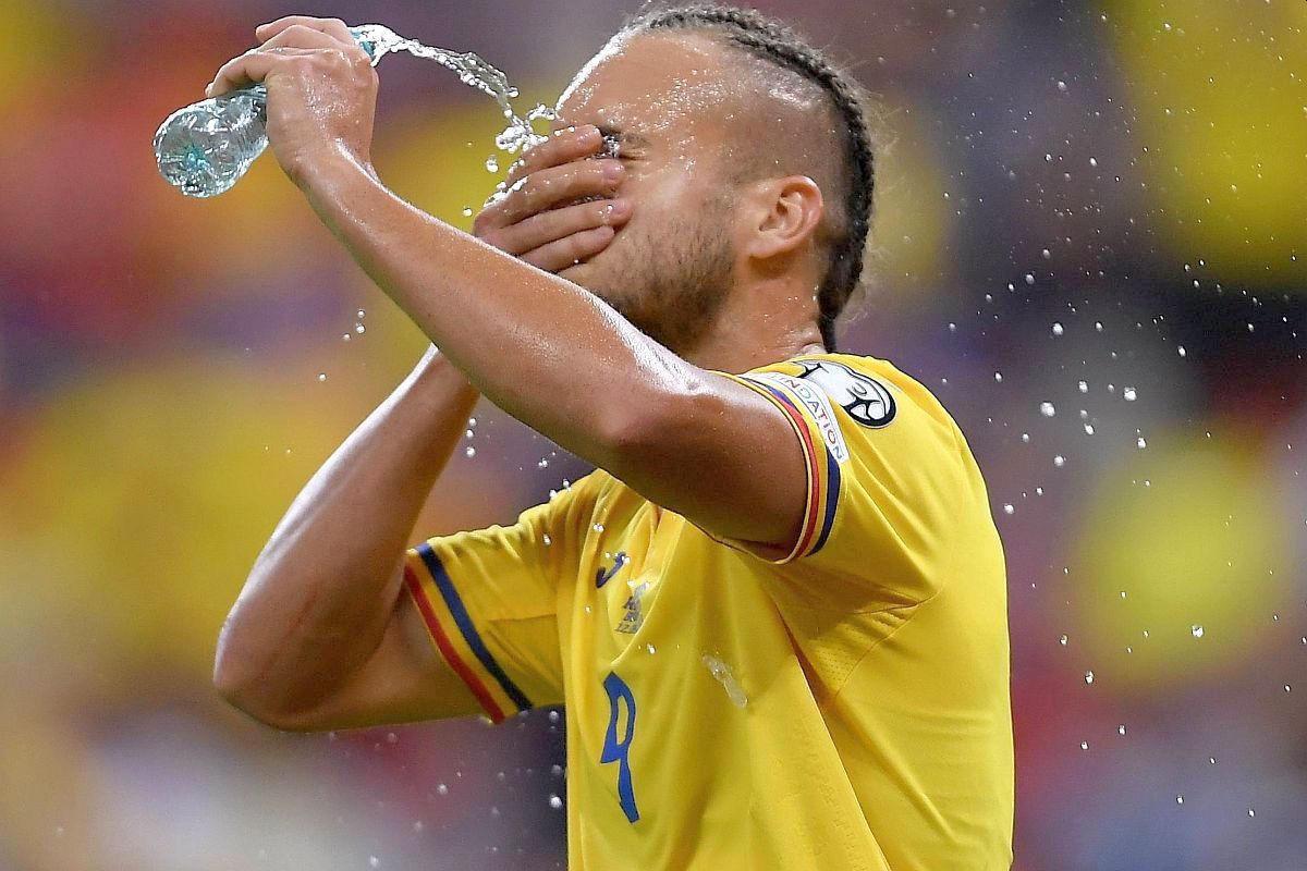 Titularizarea lui Pușcaș creează noi discuții! Șumudică a intrat în direct și l-a contrazis pe Dumitrescu: „Degeaba îmi trimiți datele! Nu sunt de acord, Ilie”