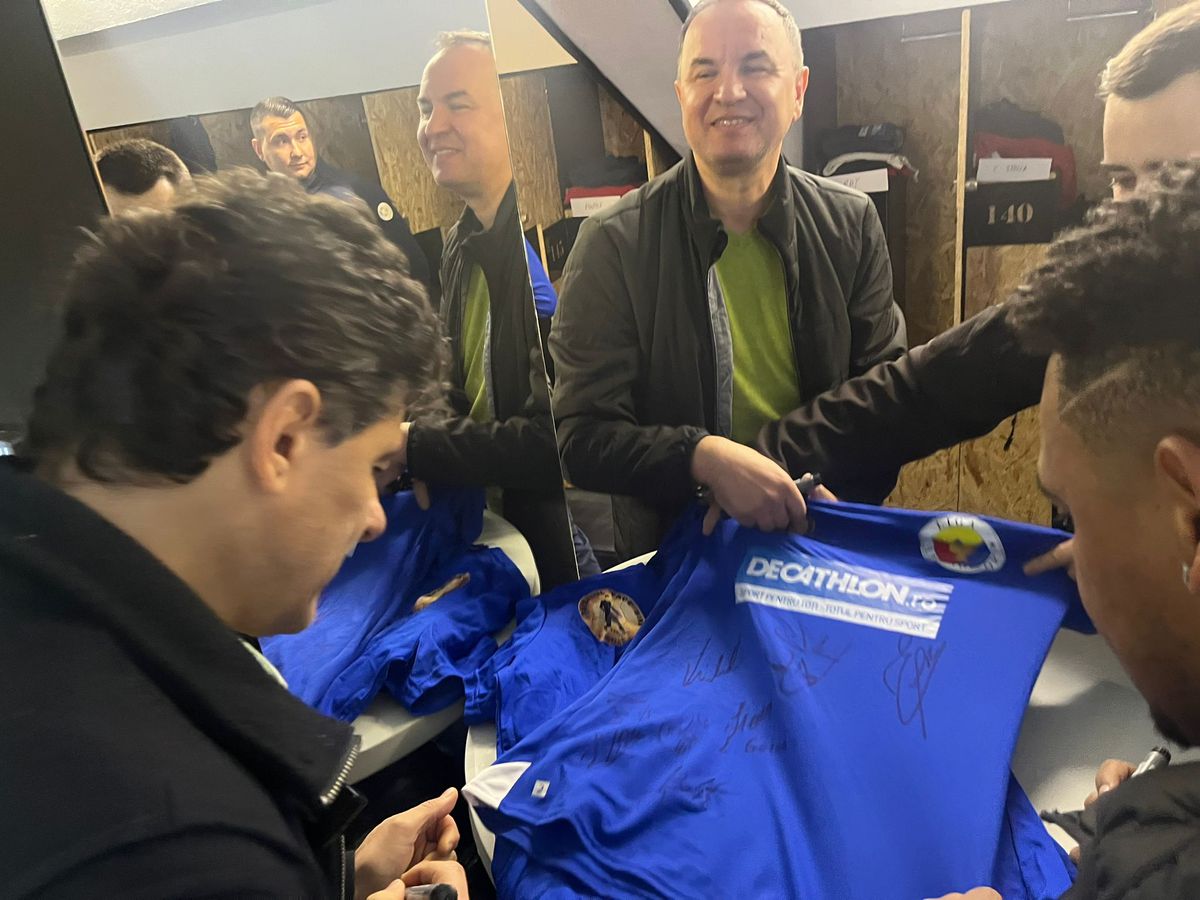 SHOW total în meciul caritabil între supervedetele din fotbalul românesc: 8 goluri, penalty-uri ratate și două reveniri spectaculoase