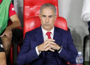 Prima performanță ca antrenor pentru Sylvinho: „Sunt onorat să fiu selecționerul Albaniei. Aici există multă pasiune în muncă”