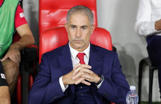 Prima performanță ca antrenor pentru Sylvinho: „Sunt onorat să fiu selecționerul Albaniei. Aici există multă pasiune în muncă”