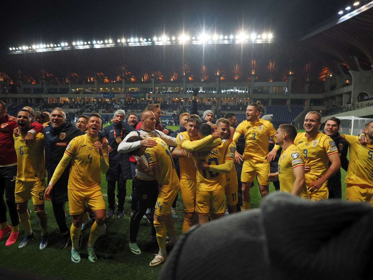 România, la EURO 2024! „Tricolorii” au sărbătorit calificarea pe gazon