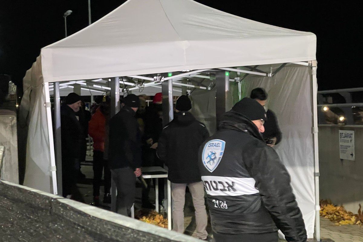 Control draconic înainte de Israel - România » Ce s-a întâmplat la porțile stadionului