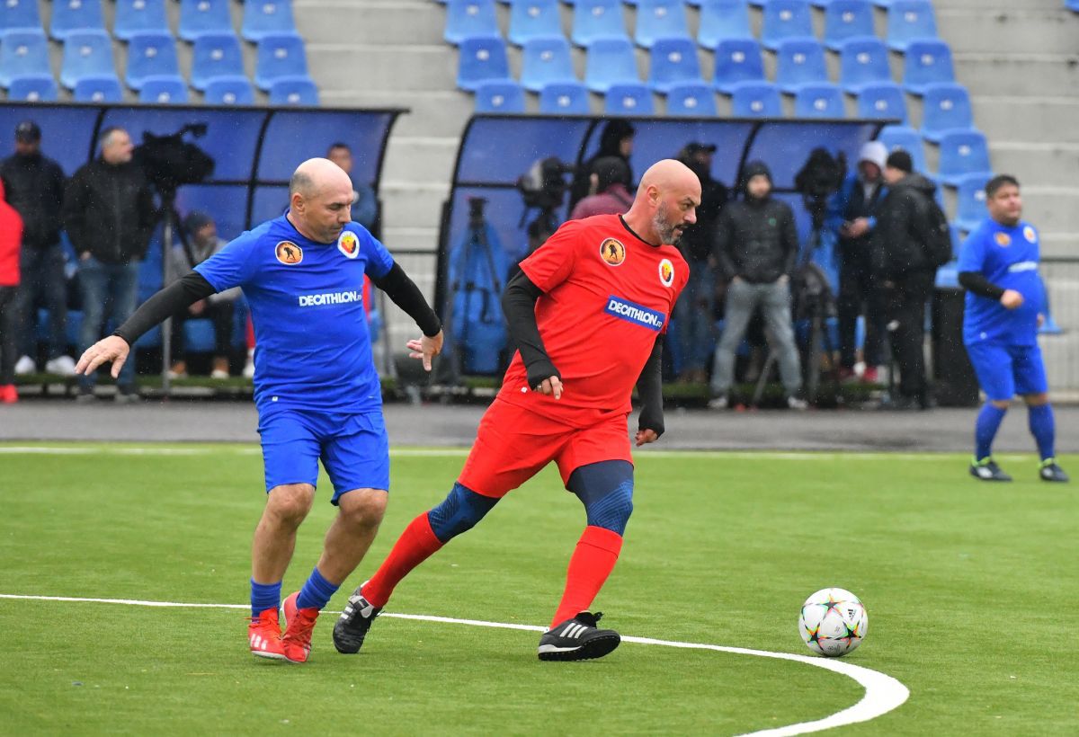 SHOW total în meciul caritabil între supervedetele din fotbalul românesc: 8 goluri, penalty-uri ratate și două reveniri spectaculoase