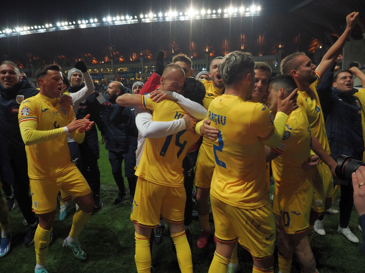 România, la EURO 2024! „Tricolorii” au sărbătorit calificarea pe gazon