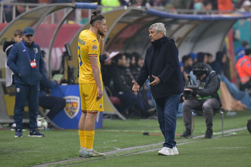 Radu Drăgușin (22 de ani), dialog cu Mircea Lucescu. foto: Cristi Preda