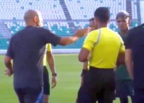 Nemaivăzut! Javier Mascherano a intrat pe teren pentru a convinge arbitrul să NU elimine oponentul