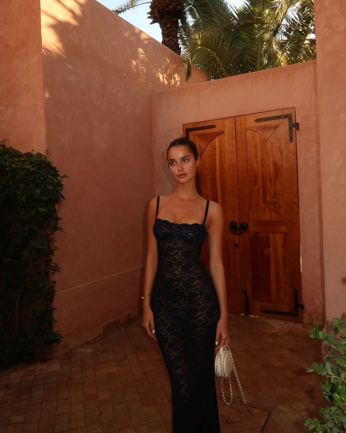 Estelle Behnke și Iris Law