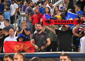 Banner-ul reprezentativ pregătit de ultrașii din Kosovo, la ultimul meci din Liga Națiunilor » Ce va apărea în peluză