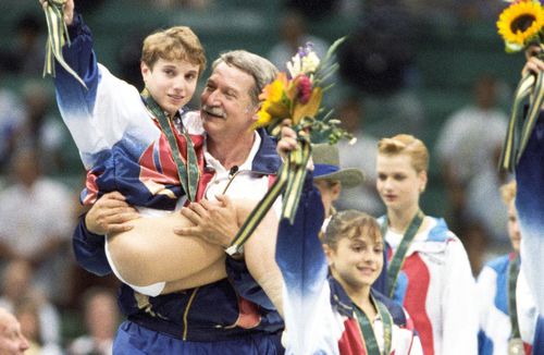 Bela Karolyi cu gimnaste din Statele Unite ale Americii, foto: Imago