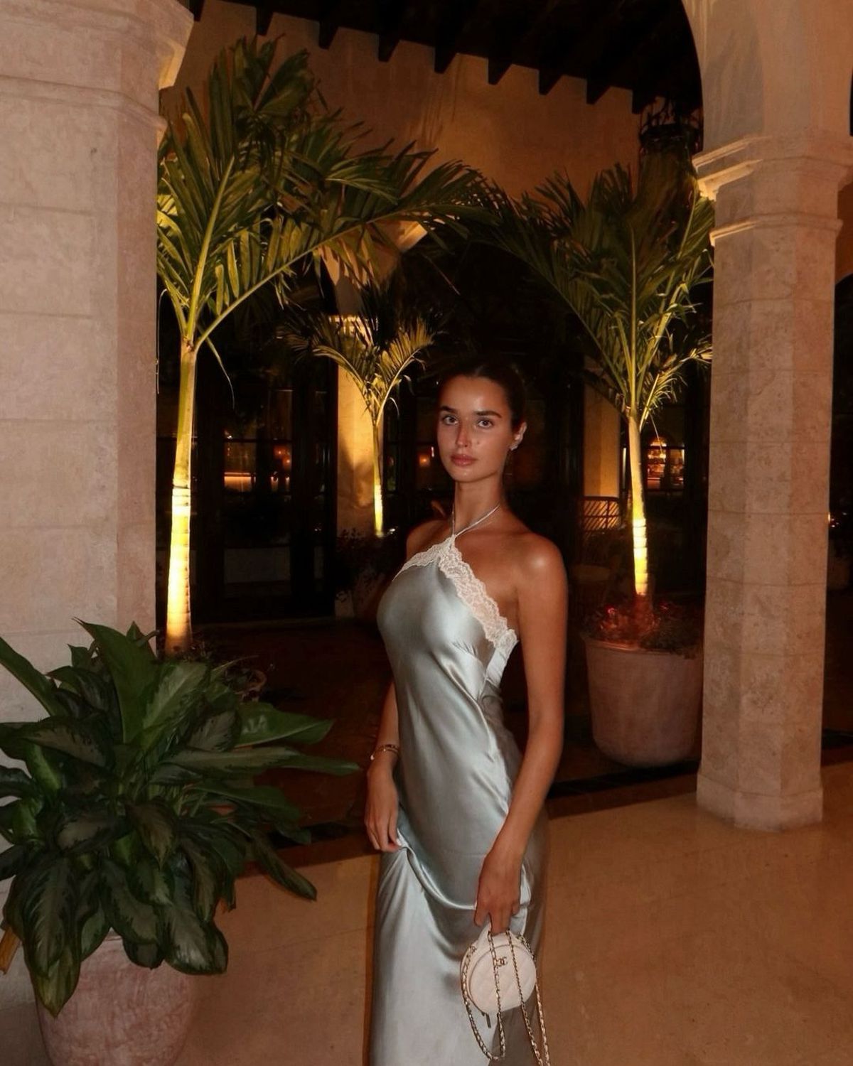 Estelle Behnke și Iris Law