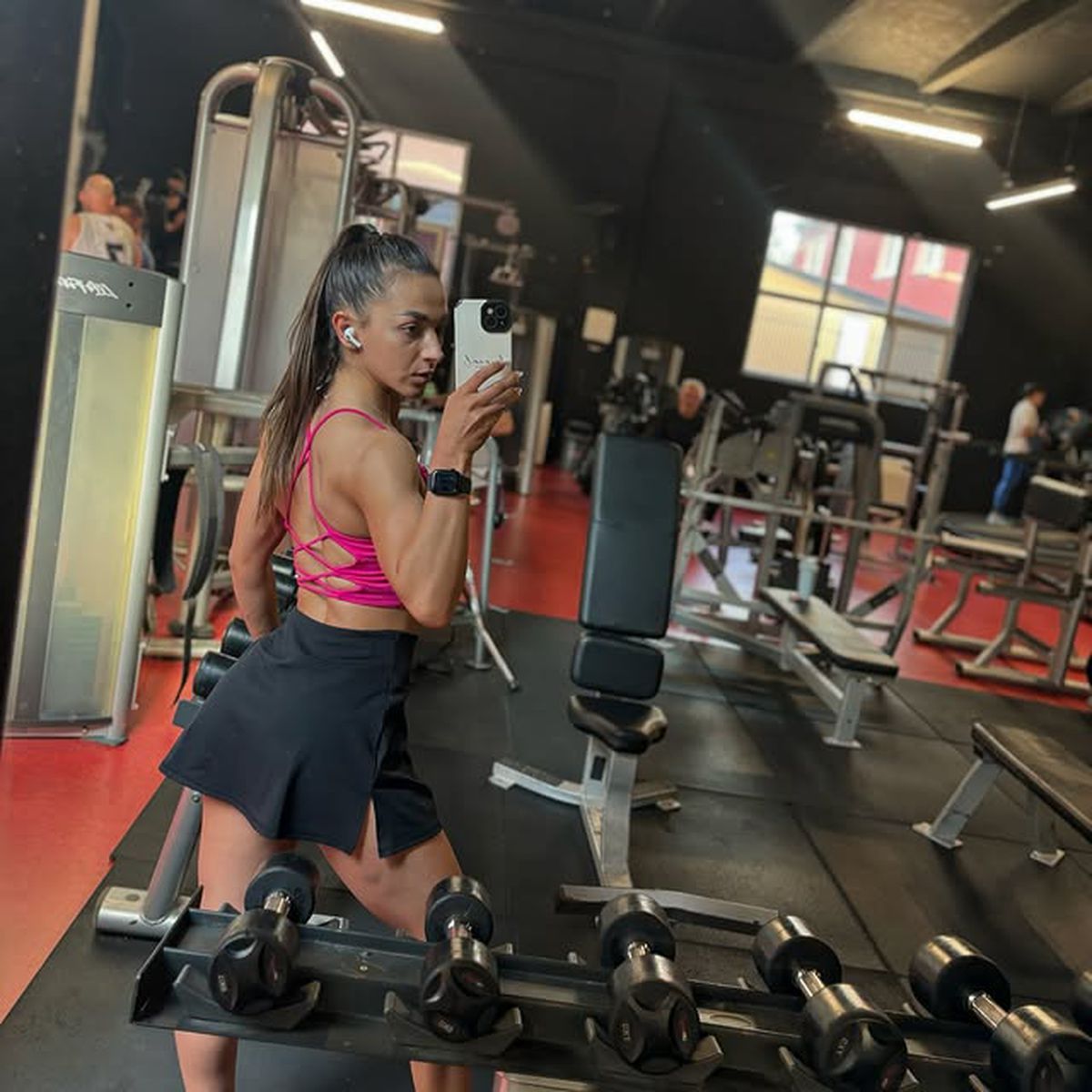 Educatoarea din orașul din România cu 7.000 de locuitori a cucerit argintul mondial! Secretul ei: „S-a văzut pe scenă”