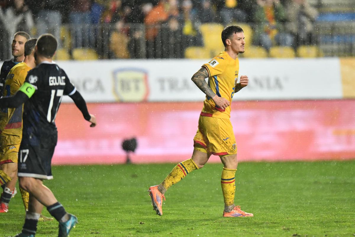 Vlad Dragomir a dezvăluit ce le-a spus Mircea Lucescu în vestiar, apoi s-a eschivat: „Întrebarea asta nu e pentru mine”