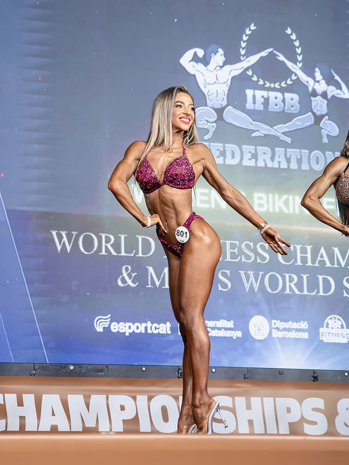 Educatoarea din orașul din România cu 7.000 de locuitori a cucerit argintul mondial! Secretul ei: „S-a văzut pe scenă”