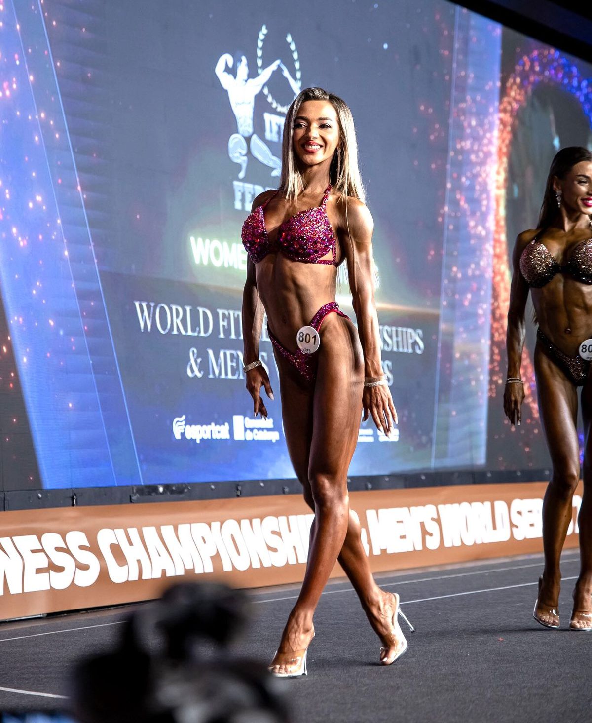 Educatoarea din orașul din România cu 7.000 de locuitori a cucerit argintul mondial! Secretul ei: „S-a văzut pe scenă”