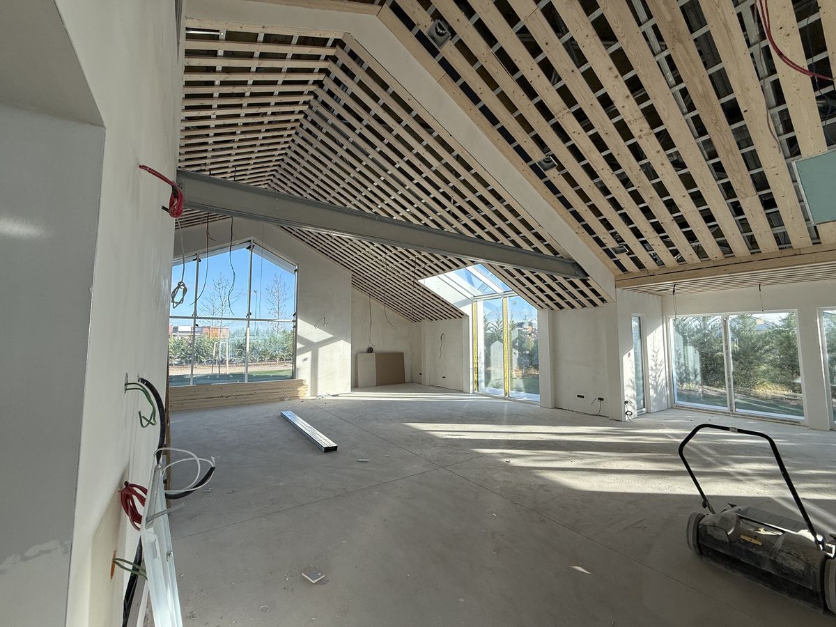 Locul în care renaște speranța » Mihai Neșu, ghid pentru GSP în complexul de 7 milioane € ridicat la Oradea: „Arată mult mai bine decât ne-am așteptat!”