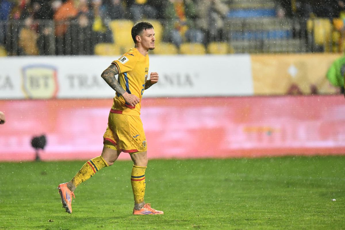 Vlad Dragomir a dezvăluit ce le-a spus Mircea Lucescu în vestiar, apoi s-a eschivat: „Întrebarea asta nu e pentru mine”