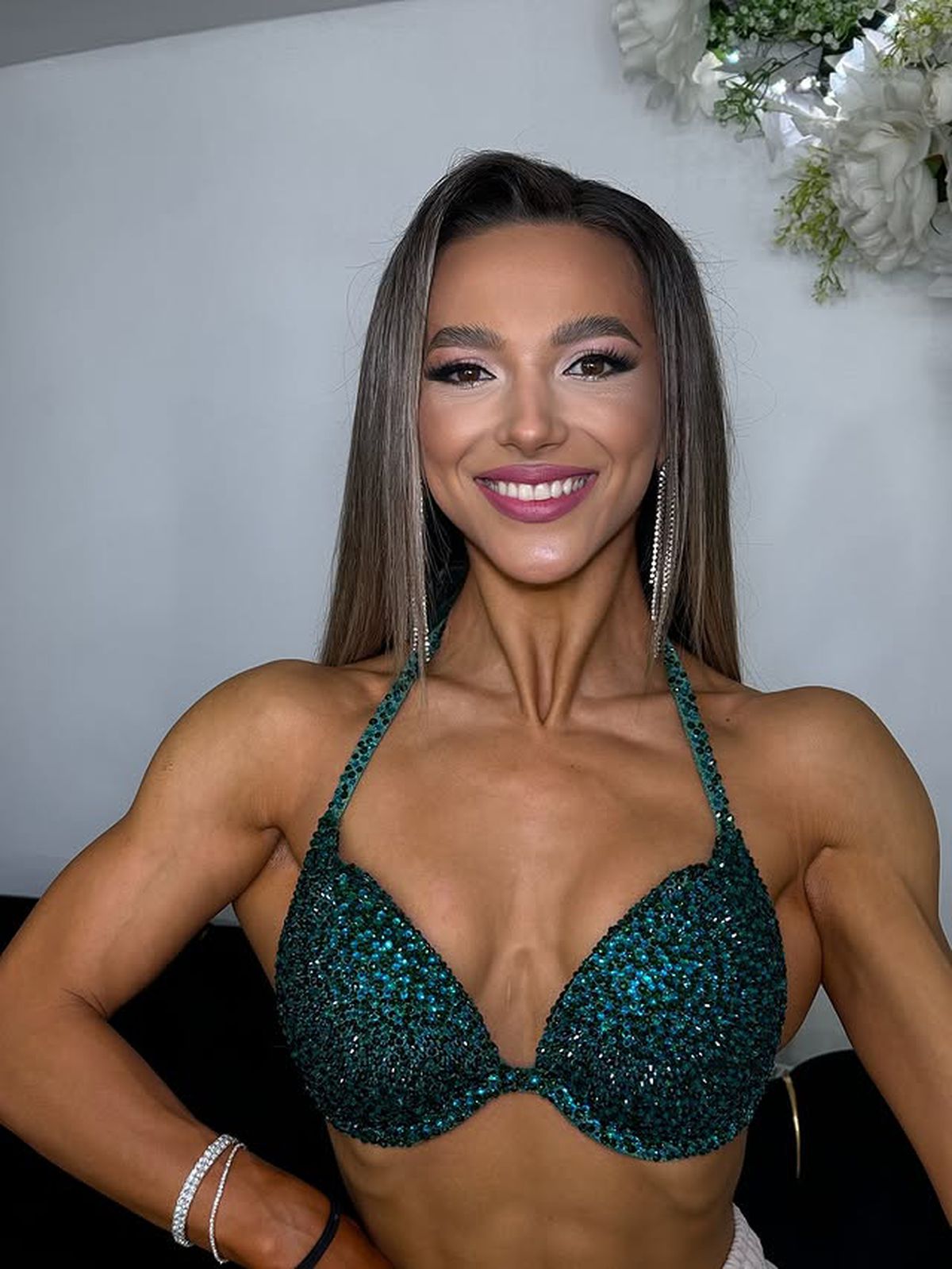 Educatoarea din orașul din România cu 7.000 de locuitori a cucerit argintul mondial! Secretul ei: „S-a văzut pe scenă”