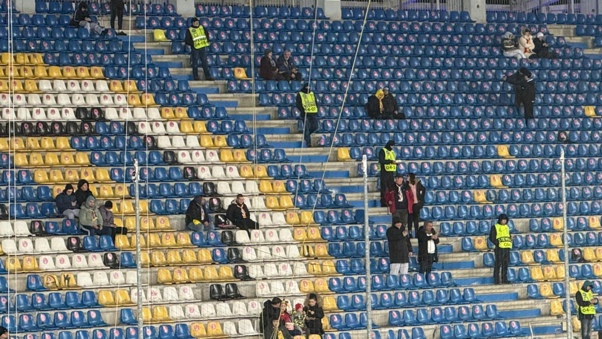 Imagini înainte de România - San Marino