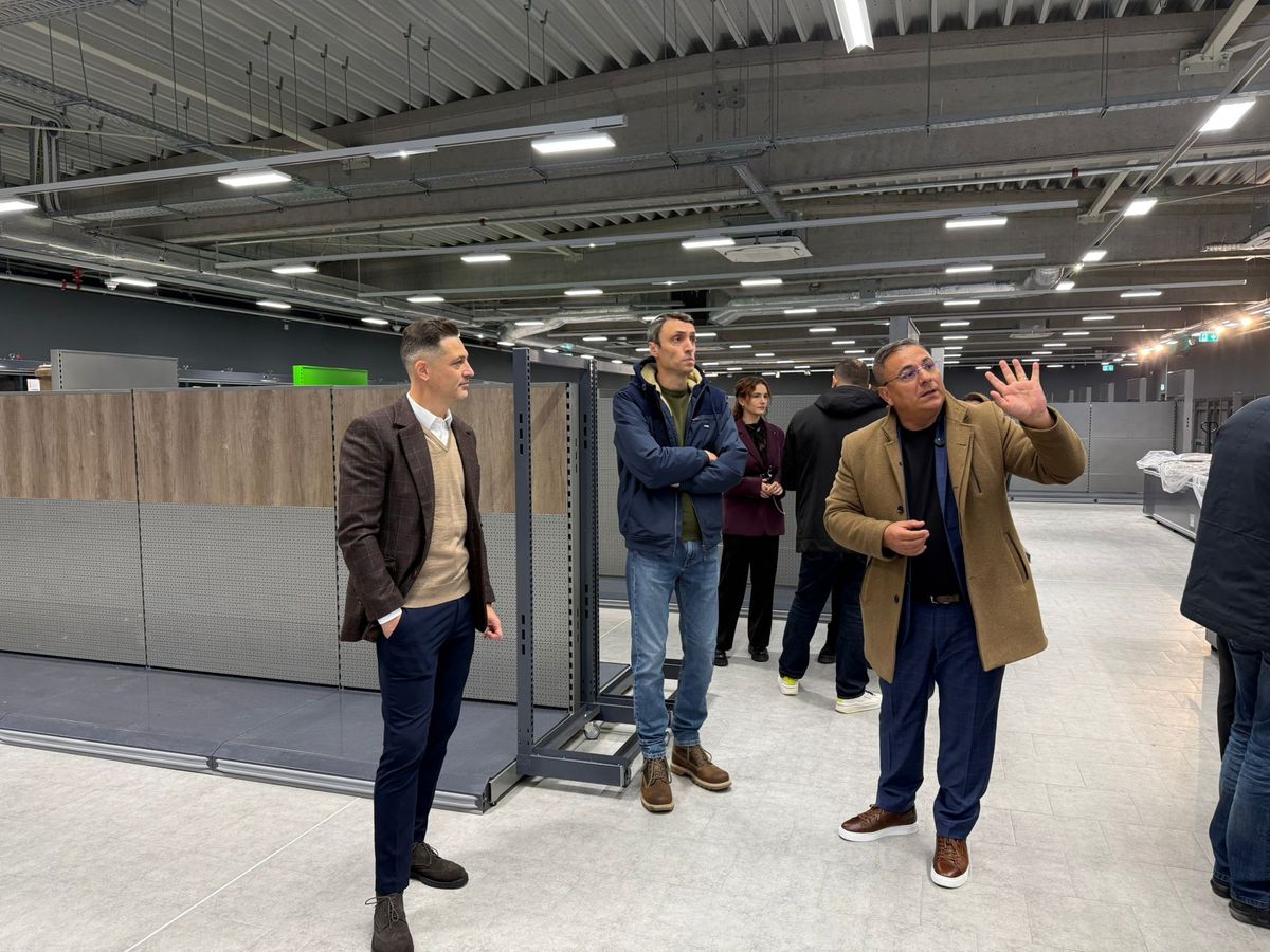 Prima apariție a lui Mirel Rădoi, după plecarea de la Craiova: „Îl luați antrenor?”