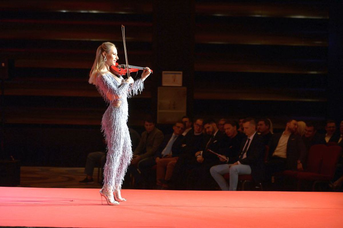 Amadeea Violin la Gala GSP