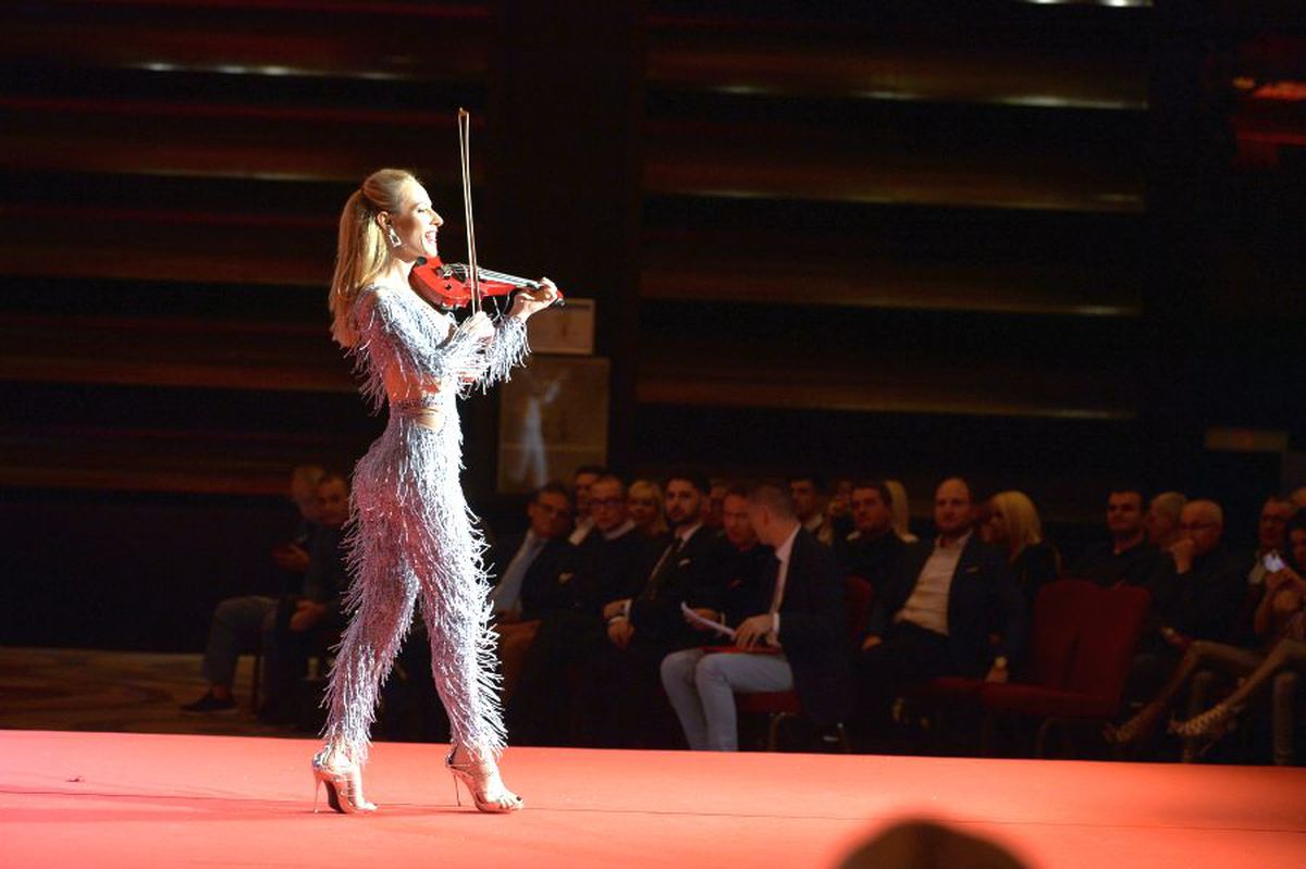 Amadeea Violin la Gala GSP