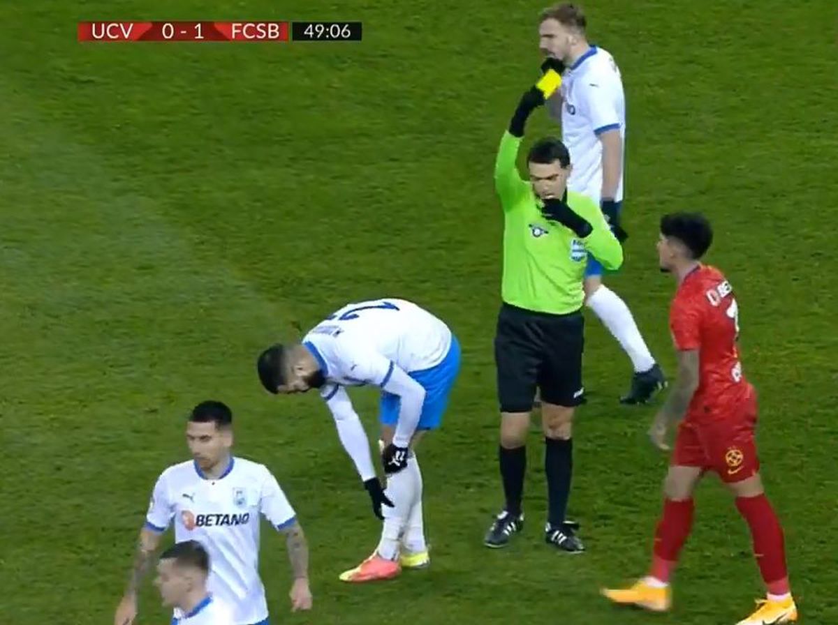 FOTO Florinel Coman a încercat să îl scoată pe Marius Constantin din joc! Ovidiu Hațegan, la 2 metri de fază