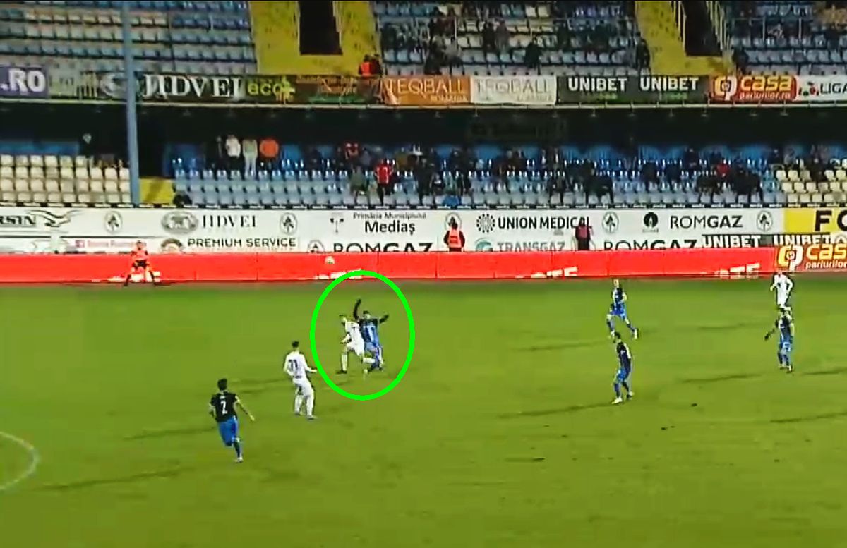 „Trădat” de cei mai experimentați fotbaliști, Reghecampf a luat o decizie radicală la Mediaș! Ce a făcut după gafa de juniori de la gol