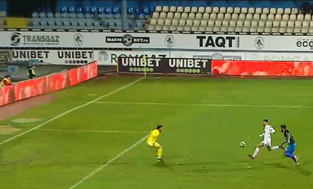 „Trădat” de cei mai experimentați fotbaliști, Reghecampf a luat o decizie radicală la Mediaș! Ce a făcut după gafa de juniori de la gol