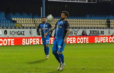 „Trădat” de cei mai experimentați fotbaliști, Reghecampf a luat o decizie radicală la Mediaș! Ce a făcut după gafa de juniori de la gol