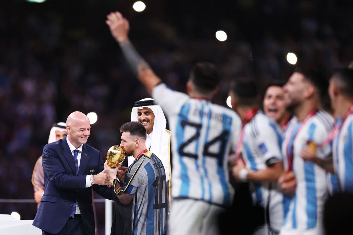 Ce poveste, ce traseu! Messi a purtat în finala cu Franța simbolul primit cu 4 ani în urmă: „Un cadou din partea mamei”